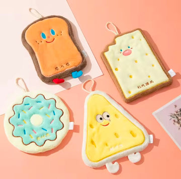 1PC Cute Cartoon Hanging Towel For Wiping Hands Absorbent Soft Towel With Hanging Loop For Bathroom Supplies