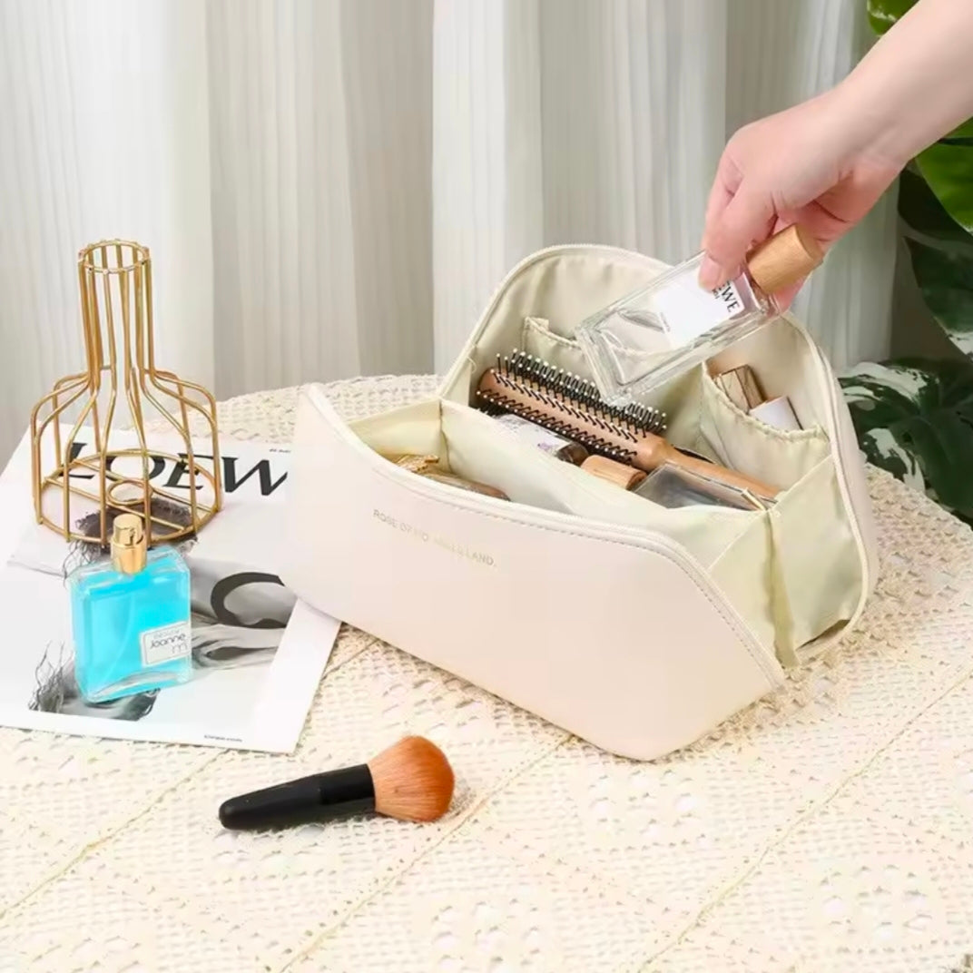 Retro Fashionable Elegant PU Cosmetic Bag Waterproof Travel Handheld Toiletry Bag Simple Solid Color Design Makeup Organizer