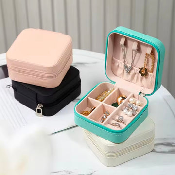 Portable Mini Jewelry Storage Box Travel Organizer Jewelry Case Leather Storage Earrings Necklace Ring Jewelry Organizer Display
