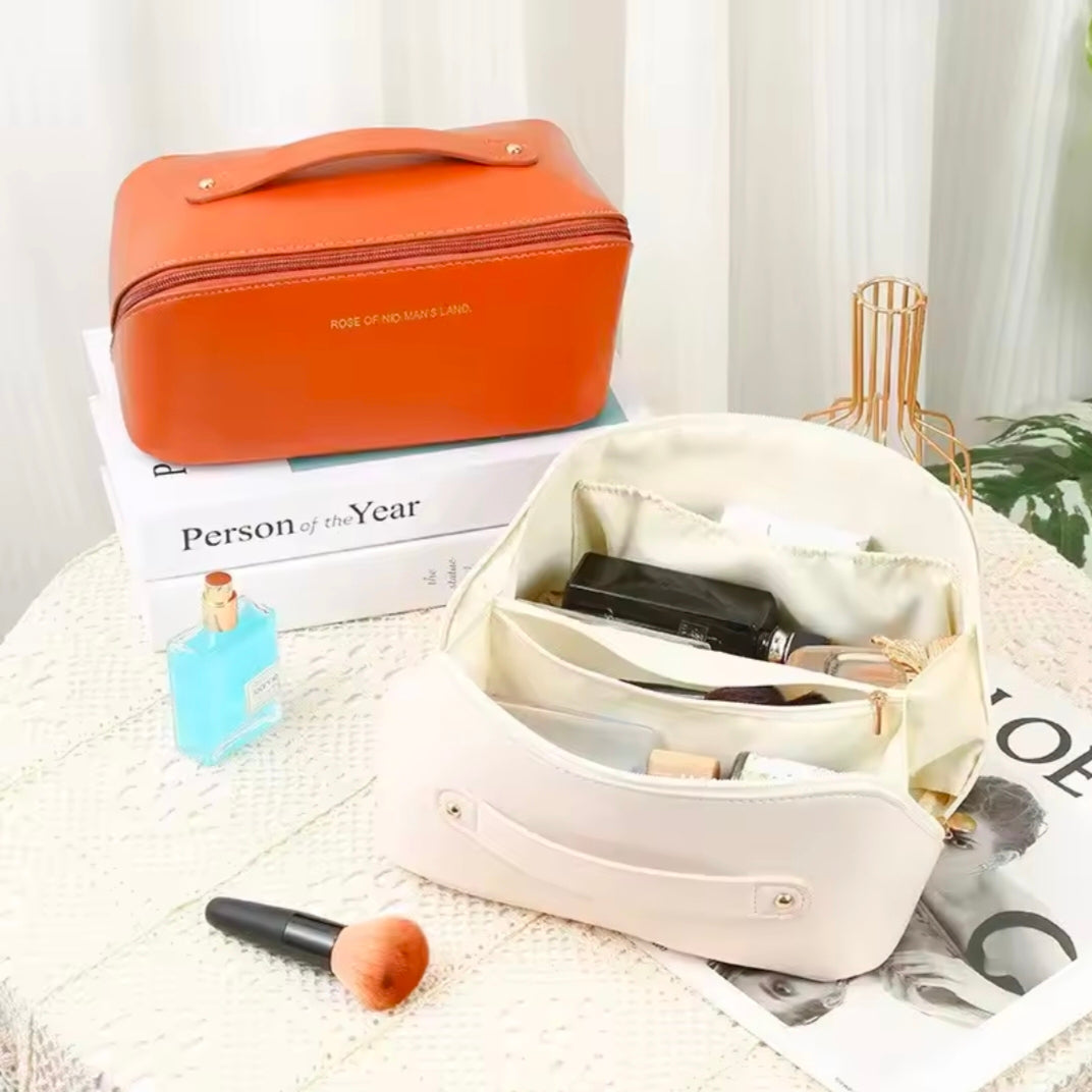 Retro Fashionable Elegant PU Cosmetic Bag Waterproof Travel Handheld Toiletry Bag Simple Solid Color Design Makeup Organizer