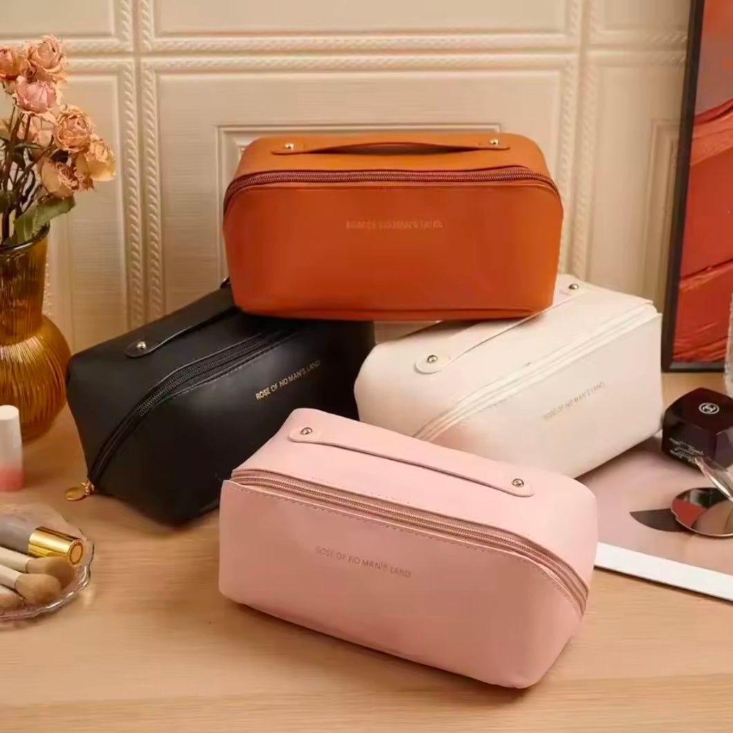 Retro Fashionable Elegant PU Cosmetic Bag Waterproof Travel Handheld Toiletry Bag Simple Solid Color Design Makeup Organizer