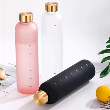 Matte Water Bottle 1000ml Plastic Water Cup With Lid Frosted Drinking Bottle for Glass With Time Market Tea Drinking Kitchen